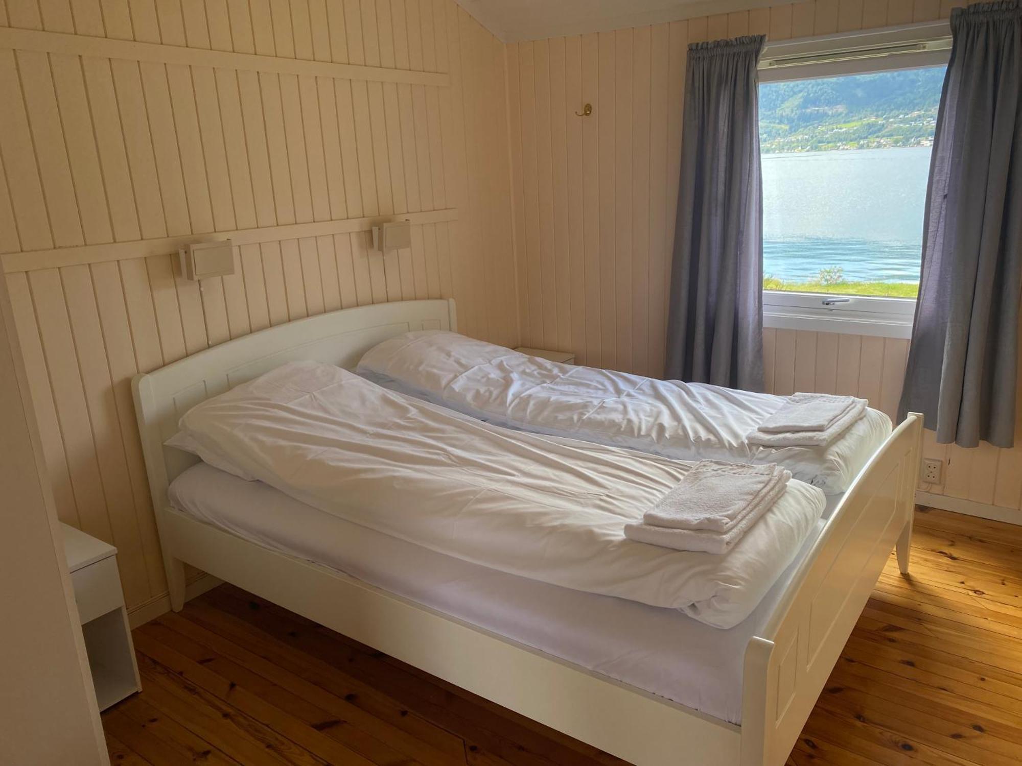 Veganeset Camping Balestrand Exterior photo